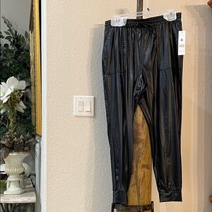 Brand New Sleek Black Faux Leather Curvy girl Joggers~ NWT by JUST BE Plus SZ 2X